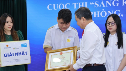 និស្សិតប្រុសនៅទីក្រុងហូជីមិញបង្កើត «ខែលការពារ AI» ដើម្បីការពារនិស្សិតពីអំពើហិង្សា។