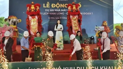 Ca Mau: 6,3 trilyon VND'nin üzerinde değere sahip rüzgar enerjisi santrali için temel atma töreni.