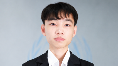 Un estudiante varón repite el examen de graduación de bachillerato para estudiar pedagogía y se convierte en el mejor alumno de la clase C00.