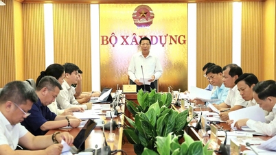Minister Tran Hong Minh: Die Effektivität der öffentlichen Investitionen im fünften Ring der Hauptstadtregion sorgfältig prüfen.