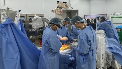 Teknologi robotik menawarkan harapan kepada pesakit skoliosis.