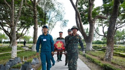 Auf dem Märtyrerfriedhof von Bao Loc wurden DNA-Proben von den Überresten gefallener Soldaten entnommen.