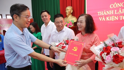 បាក់និញ៖ ឃុំតៃអៀនទឺ ប្រកាសសេចក្តីសម្រេច និងសេចក្តីសម្រេចស្តីពីការរៀបចំឡើងវិញ និងការរៀបចំភូមិឡើងវិញ។