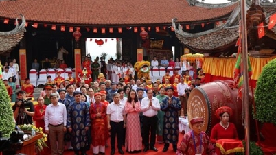 Dong Ngac Ward inaugurates the traditional Chem Temple Festival 2026.