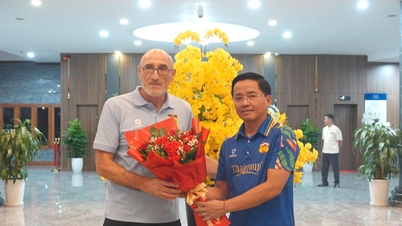 Tuyển Lào đi đường bộ đến Pleiku 'luyện công' cho ASEAN Cup 2026