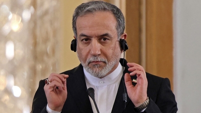 De Iraanse minister van Buitenlandse Zaken is woedend over de Israëlische opmerkingen over Opperleider Mojtaba Khamenei.