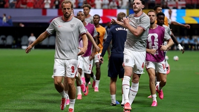 Harry Kane ha segnato una doppietta e l'Inghilterra è riuscita a rimontare e a battere la Repubblica Democratica del Congo.