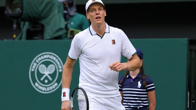 Sinner mengatasi kesulitan dan berhasil mempertahankan gelar Wimbledon-nya.