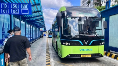 Les habitants d'Hô Chi Minh-Ville sont ravis de la gratuité des transports en commun.