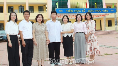 ដំណើររបស់សិស្សប្រុសម្នាក់មកពី Hung Yen ដើម្បីដណ្តើមយកចំណាត់ថ្នាក់កំពូលទាំង 3 ទូទាំងប្រទេស ក្នុងចំណាត់ថ្នាក់សរុបនៃការប្រឡងបញ្ចប់ការសិក្សាថ្នាក់វិទ្យាល័យ។
