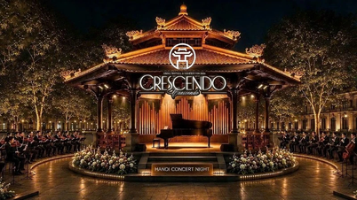 Hanoi hosts an international symphony concert featuring many famous artists.