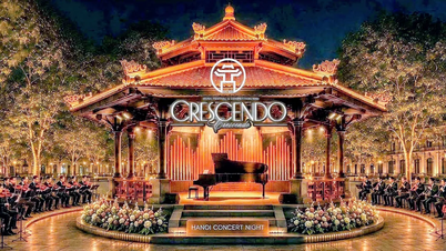 Na noite de 4 de julho, muitos artistas famosos realizaram um concerto especial junto ao Lago Hoan Kiem.