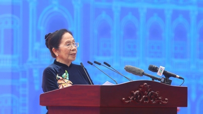 Professorin und Doktorin Nguyen Thi Ngoc Phuong: Ich habe mich aus Überzeugung dazu entschieden, in dieser Stadt zu bleiben.