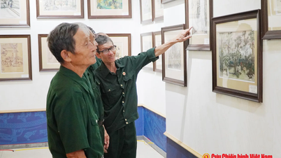 'Realm of Memories' menampilkan 110 sketsa dari garis depan.