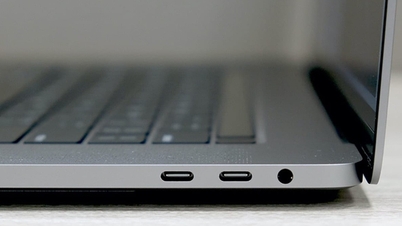 แล็ปท็อปมีพอร์ต USB-C หลายพอร์ต แล้วทำไมมีเพียงพอร์ตเดียวที่ชาร์จได้?