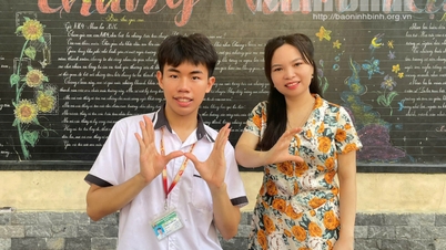 A Escola Secundária Le Hong Phong para Alunos Superdotados conquista 6 Prêmios Nacionais de Informática: Oficialmente, terá um aluno representando o Vietnã na Final Mundial nos Estados Unidos.