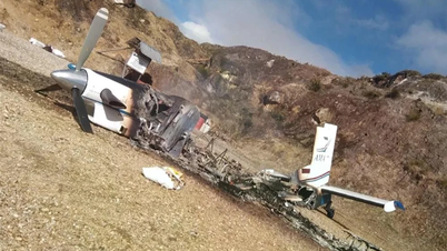 American pilot murdered and his plane burned by rebels in Indonesia.