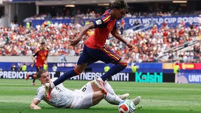 VM 2026: Spanien slog overbevisende Østrig 3-0 og avancerede dermed til 16-delsfinalen.