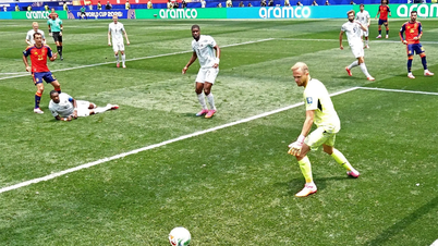 Video sestřihy gólů vstřelených Španělskem a Rakouskem (osmifinále, mistrovství světa 2026)