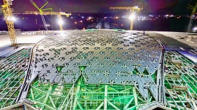 롱탄 공항 프로젝트 완공을 위한 사업 진행 속도를 높여야 합니다.