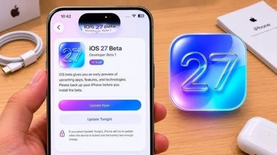 iOS 27 przyciąga uwagę, gdyż ujawnia najbardziej oczekiwany model iPhone'a firmy Apple.