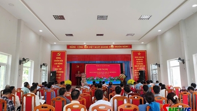 Xuan Nha puts the Party's resolution into practice.