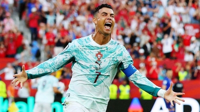 Ronaldo ayudó a Portugal a conseguir una emocionante victoria sobre Croacia en los octavos de final del Mundial.