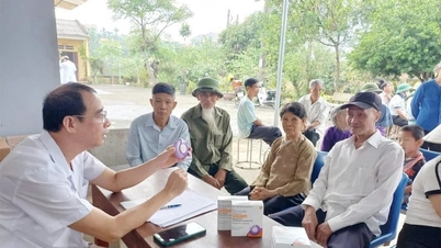 Phu Tho melaksanakan penyelesaian komprehensif untuk pencegahan dan kawalan tuberkulosis: Persatuan Peladang memainkan peranan penting sebagai "jambatan" dalam melindungi kesihatan ahlinya.