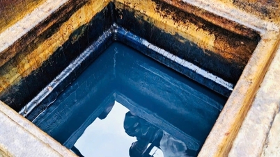 Yetkililer denizde menşei bilinmeyen 30.000 litre dizel yakıt taşıyan bir gemiye el koydu.