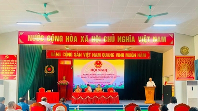 Le Conseil populaire de la commune d'An Khánh a tenu une réunion avec les électeurs après la troisième session.