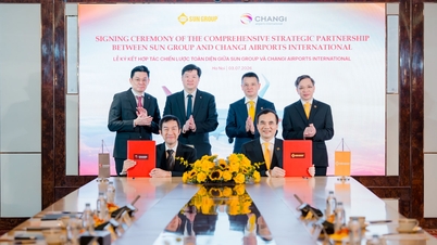 Ο Όμιλος Sun και η Changi Airports International επεκτείνουν τη στρατηγική τους συνεργασία για την ανάπτυξη συστημάτων αεροδρομίων στο Βιετνάμ.