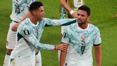 Bepaal welke 13 teams zich hebben gekwalificeerd en welke 6 wedstrijden er in de achtste finales van het WK 2026 worden gespeeld.