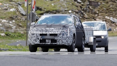 The Hyundai Santa Fe facelift has been revealed with a fresh new design.
