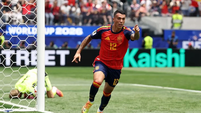 Pedro Porro maakte direct indruk met zijn eerste doelpunt voor het Spaanse nationale team.