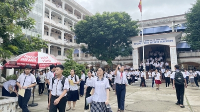 Kandidaten aus Vinh Long haben die Aufnahmeprüfung für die 10. Klasse an spezialisierten Gymnasien bestanden.