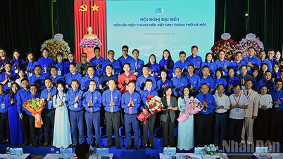 Comitetul Uniunii Tineretului din orașul Hanoi a fost numit, de asemenea, cu 67 de membri noi.