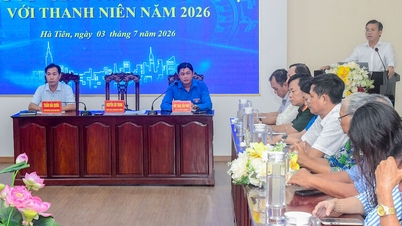 하띠엔 동 당위원회와 인민위원회는 2026년에 청년들과 대화를 개최할 예정입니다.