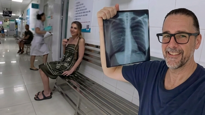De ce există atât de multe videoclipuri cu străini care laudă spitalele publice din Da Nang?