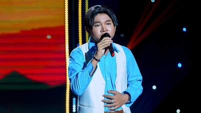 Trường Vũ's lookalike receives criticism for singing 'The Ferry Without You'.