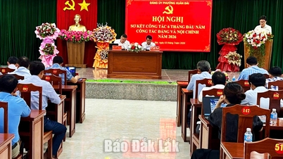 Der Bezirk Xuan Dai prüft die Parteiarbeit und die Arbeit im Bereich der inneren Angelegenheiten für die ersten sechs Monate des Jahres 2026.