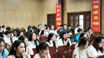 Tuyển sinh đại học 2026: Xuất hiện trường lấy điểm sàn lên đến 25