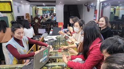 Harga emas diperbarui pukul 05.30 hari ini, 4 Juli 2026: Harga emas 9999 hari ini, cincin emas, dan harga emas dunia pada hari Sabtu.