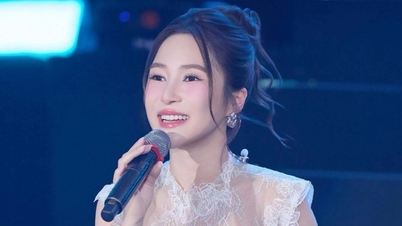 후옹 트람의 새 뮤직비디오, 의상과 배경으로 비판받아: 전문가들이 의견을 내놓다