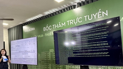 Sebelum acara tersebut, seramai 3,654 orang telah menyertai loteri dalam talian untuk memenangi 929 peluang membeli pangsapuri di Hanoi.
