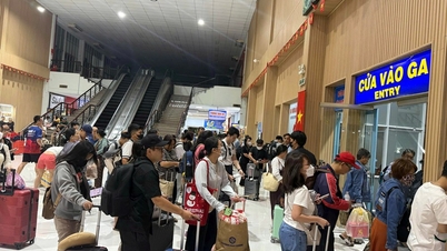Tiket kereta api untuk tempoh pasca musim panas kini dijual dengan banyak tawaran menarik.