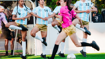 "Discofoot" - hvor fodbold blandes med discodans.