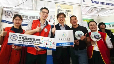 Du học Thái Lan, Đài Loan và 'du học tại chỗ' hút học sinh tại ngày hội lựa chọn nguyện vọng xét tuyển