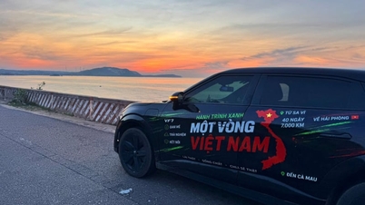 Une propriétaire de voiture de Hai Phong affirme que les véhicules électriques peuvent parcourir même les trajets les plus longs.