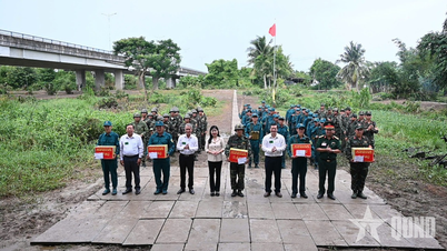 An Giang: Ceremonia de clausura del ejercicio de combate de la comuna de Tan Hiep en la zona de defensa de 2026.