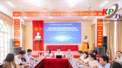 ກອງປະຊຸມ ແລະ ການສົນທະນາກ່ຽວກັບ “ການເດີນທາງຂອງການກໍ່ສ້າງໂຮງຮຽນ ESL - ພາສາອັງກິດເປັນພາສາທີສອງ” ຢູ່ຕາແສງກ້ຽວຟູ.